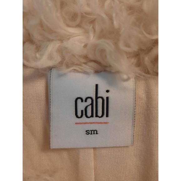 Cabi Furry Crop Jacket Ivory Style # 3024 Small Shaggy Faux Fur - Picture 4 of 6